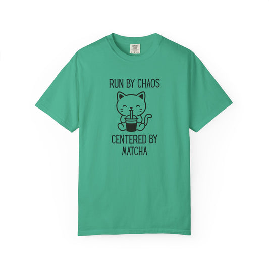 Run by Chaos Centered by Matcha T-Shirt – Cute Minimalist Cat Graphic Tee for Boba, Matcha, and Tea Lovers